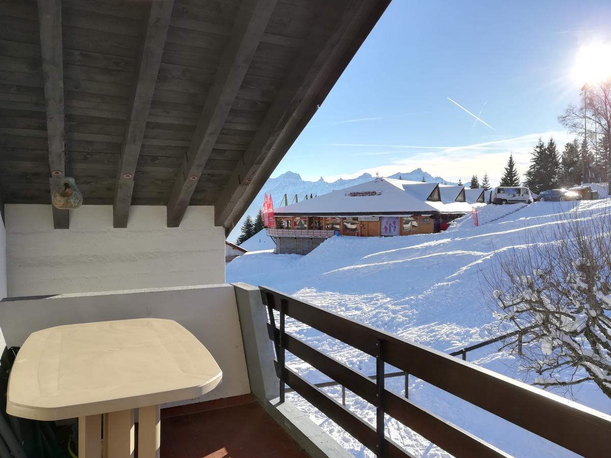 Romantic Chalet-Style Flat With Mountain View Torgon Exterior photo